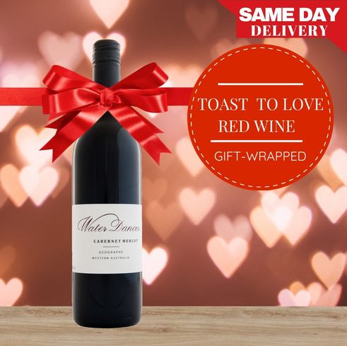 A Toast to Love – Red Wine Gift-Wrapped