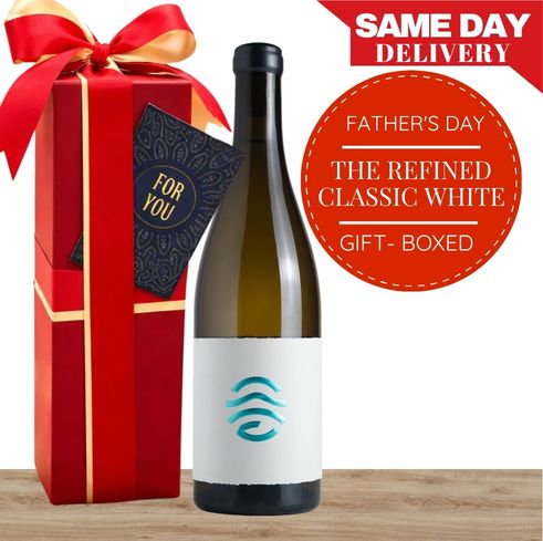The Refined Classic White Wine Gift Box for Dad